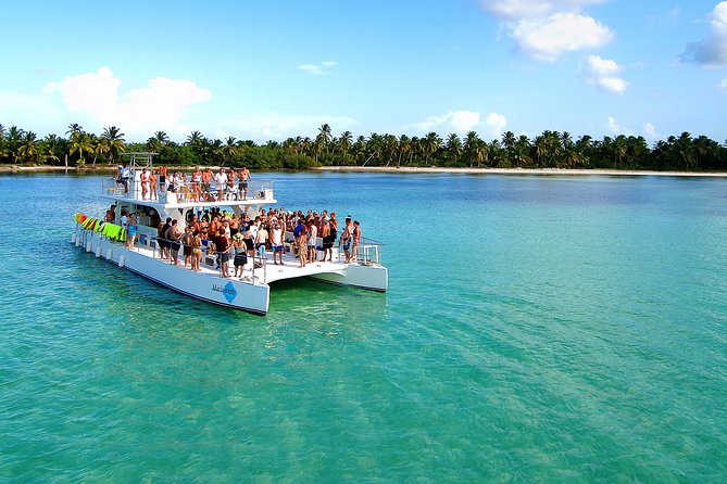 Marinarium Snorkeling Cruise from Punta Cana - The lagoon stop and swim-up bar