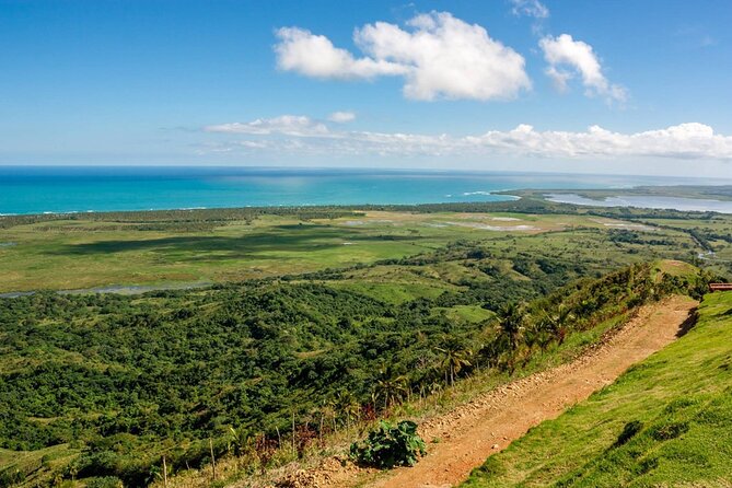 Montaña Redonda & Horseback Riding 2-in-1 Tour from Punta Cana - Reaching the views at Montaña Redonda