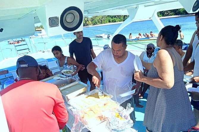 On Catamaran: Private Adventure in Punta Cana with Transportation - The first stop: snorkeling in Punta Cana water
