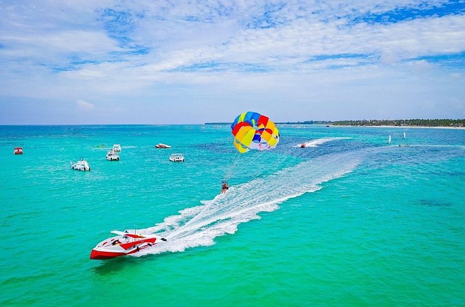 Parasailing in Bavaro - Hotel Pickup and the Important Communication Check