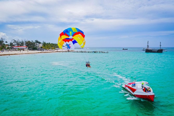 Parasailing Yacht Experience in Punta Cana - What happens on the parasailing yacht