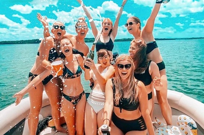Party Boat Tour in Punta Cana - Stop three: the natural pool party