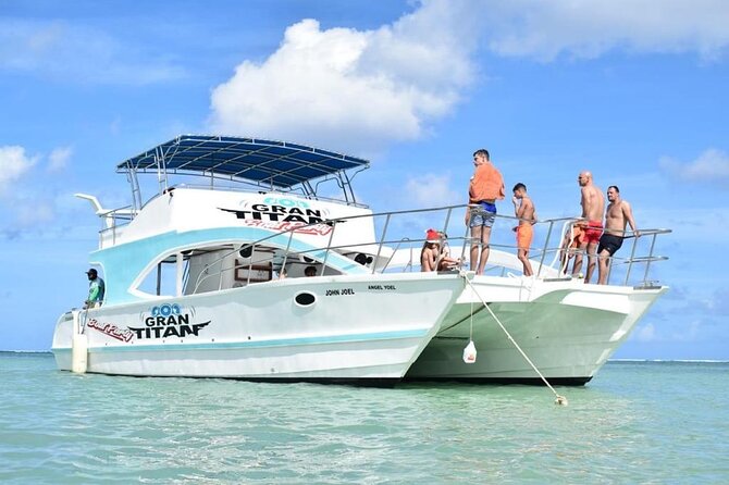 Party Boat /View Dolphins / Snorkling /Free Drinks and Transportation - Boarding at the marina
