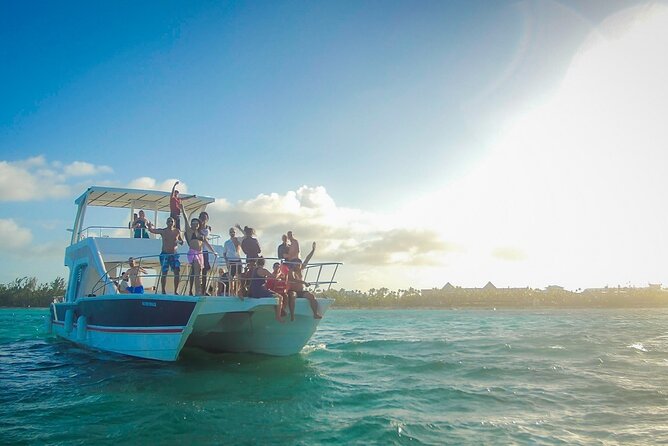 Party Boat /View Dolphins / Snorkling /Free Drinks and Transportation - Music, dancing, and the family question