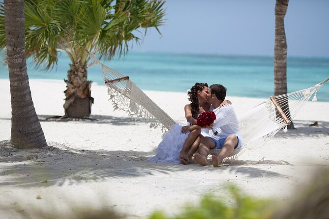 Photographer in Punta Cana, professional photo shoot - Price, group size, and real value