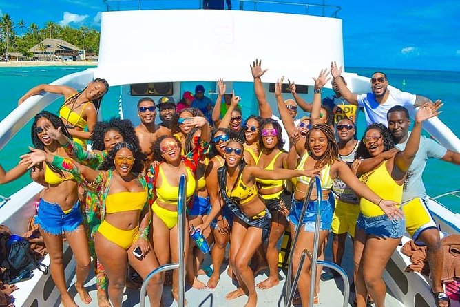 Private Adult Only Hip Hop Party Boat with Live DJ - Snorkeling before the drinks take over