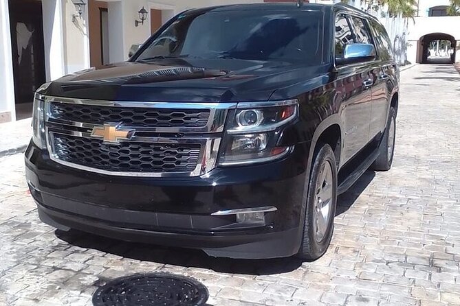 Private Airport Transfer Vip Service To/From Uvero Alto - Returning to the airport from the hotel