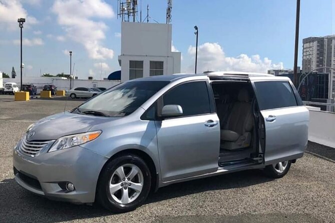 Private Airport Transportation to Punta Cana and Bávaro Hotels - Bottled water and Wi-Fi make the short ride easier