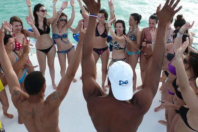 Private Catamaran Snorkeling Family Adventure - Is $900 a good value?