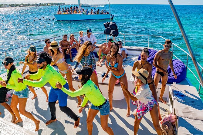 Private Catamaran Snorkeling Family Adventure - Who will enjoy this private cruise