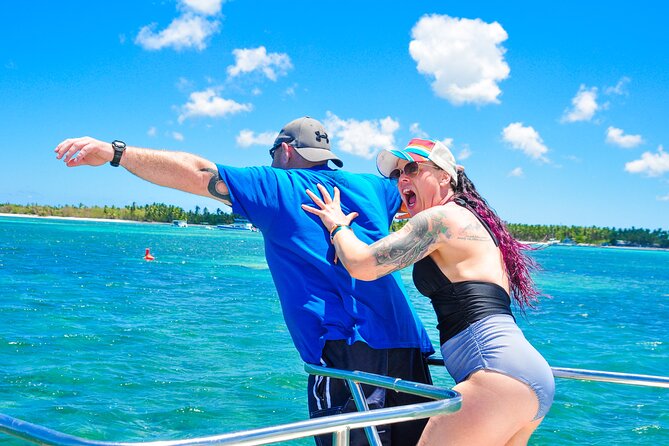 Private Catamaran wonderful Snorqueling slide & entartaiment team - Who will enjoy this cruise most