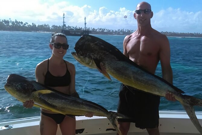 Private Fishing charter Punta Cana (Alondra) - Fishing for marlin, mahi-mahi, and tuna