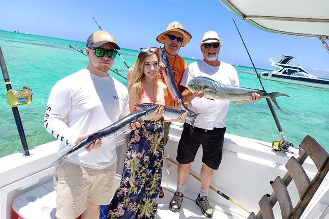Private Fishing Charter Punta Cana (Orion) - Trolling offshore for mahi-mahi and tuna