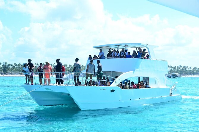 Private Party Boat Cruise: Sound System, Open Bar, Natural Pool - Key points to know before you book