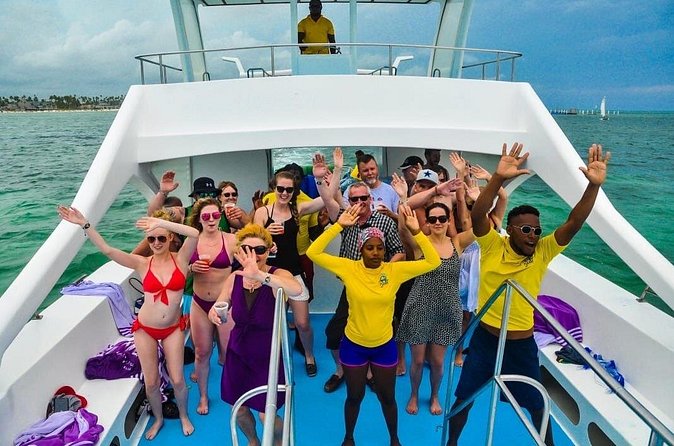 Private Party Boat Tour From Punta Cana with Drinks - What the praise tells you about service