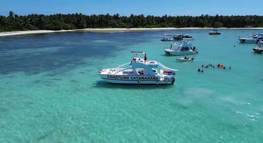 Private Party Boat Tour with Drinks and Snacks in Punta Cana - From Jelly-Fish Beach to the Double-Decker Catamaran