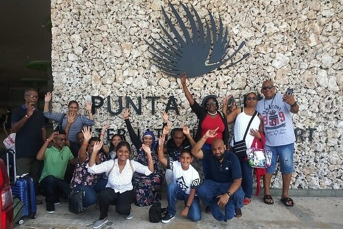 Private Punta Cana Airport Transfer from Hotels to Uvero Alto - Choosing the right vehicle for your party