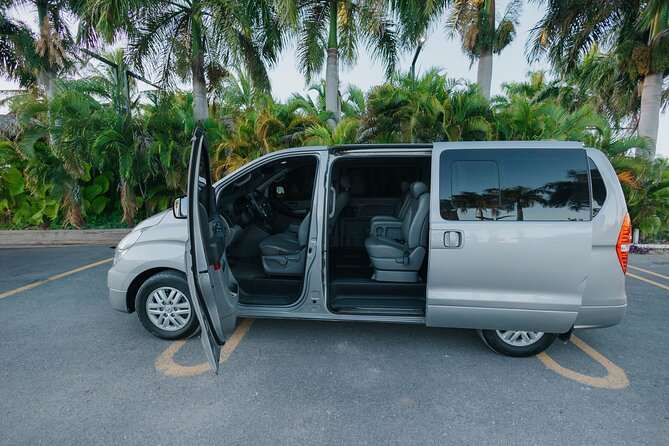 Private Punta Cana Airport Transfers from/to the Hotel 1 ó 2 way - Returning from the hotel to the airport