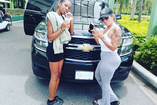 Private Punta Cana Airport Transfers to uvero Alto hotels - What the 20 to 45 minute ride is like