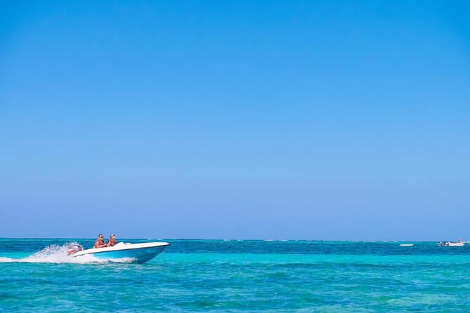 Private Speed Boat Experience with Snorkeling in Punta Cana - The Bávaro Natural Pool and Its Sandbank