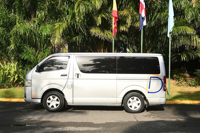 Private transfer between Punta Cana airport and Riu hotel - Is $45 good value for Punta Cana?