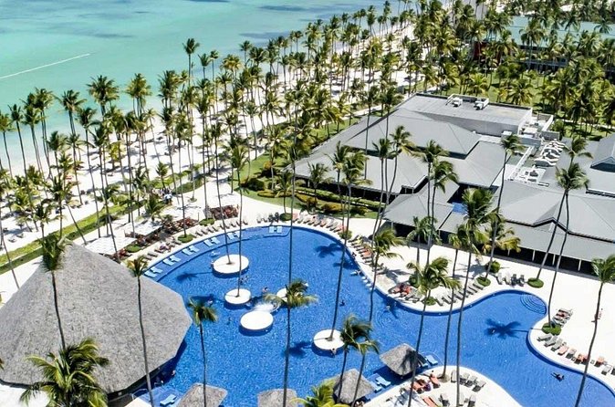 Private Transfer Punta Cana Airport to/from Barcelo Bavaro Beach - Communication that keeps the handoff clear