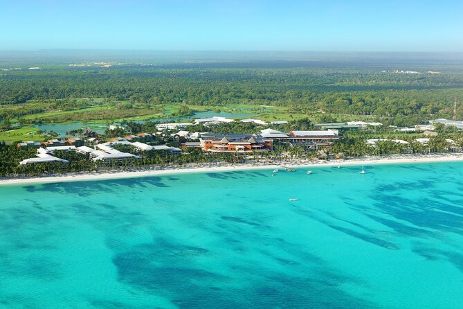 Private Transfer Punta Cana Airport to/from Barcelo Bavaro Palace - The ride to Barcelo Bavaro Palace