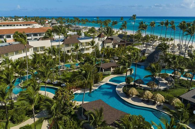 Private Transfer Punta Cana Airport to/from Dreams Royal Beach - Safety, communication, and peace of mind