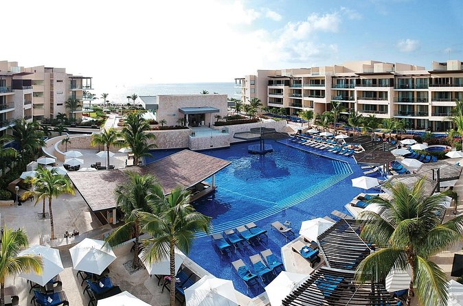 Private Transfer Punta Cana Airport to/from Hideaway by Royalton - Who will appreciate this transfer most?