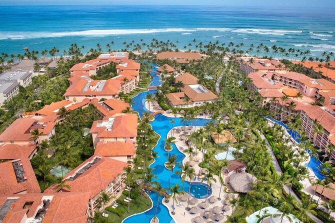 Private Transfer Punta Cana Airport to/from Majestic Colonial - The 33-minute ride to Majestic Colonial