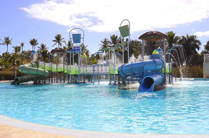 Private Transfer Punta Cana Airport to/from Melia Caribe Beach - Arriving at Melia Caribe Beach