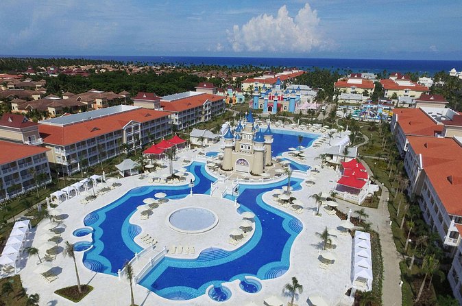 Private Transfer Punta Cana Airport to or from Bahia Principe Fantasia - Vehicles, comfort, and the private format