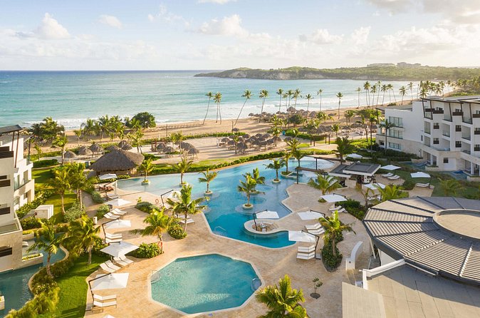 Private Transfer Punta Cana Airport to or from Dreams Macao - Why the $65 group fare can make sense