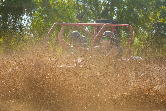 Punta Cana: 4 Hours Tour in Cueva Playa Horseback Riding - Physical effort, clothing, and practical preparation