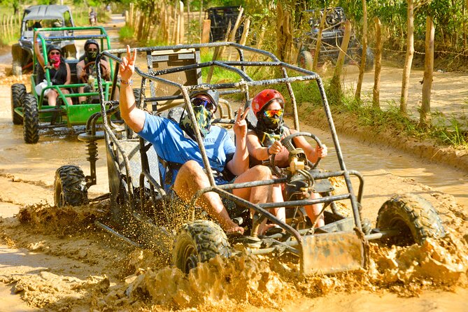 Punta Cana: 4 Hours Tour in Cueva Playa Horseback Riding - Trading resort roads for Punta Cana’s countryside