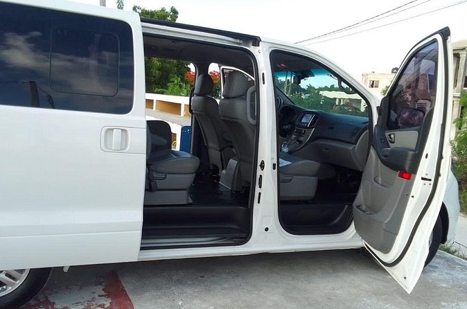 Punta Cana Airport PUJ Private Transfer to Hotels - The strongest parts of the service