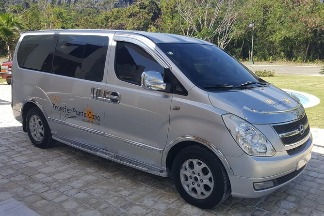 Punta Cana Airport (PUJ) To Cap Cana Hotels (One way) - From PUJ Arrivals to the Cap Cana Road