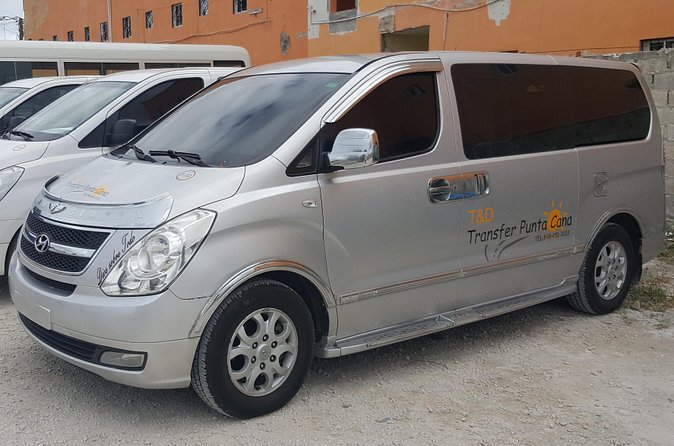 Punta Cana Airport (PUJ) To Cap Cana Hotels (One way) - Communication, Timing, and Small Practical Details