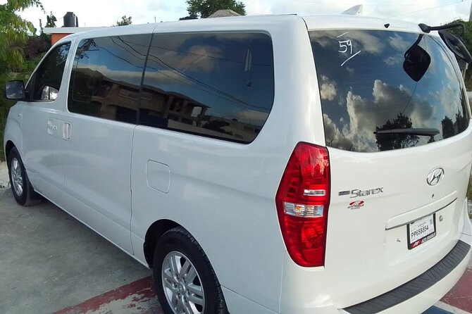 Punta Cana Airport PUJ Transfer Roundtrip to Hotels - The service record: good punctuality, uneven communication