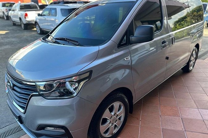 Punta Cana Airport Shuttle to Bávaro and Punta Cana Hotels - Vehicles, Luggage, and Comfort