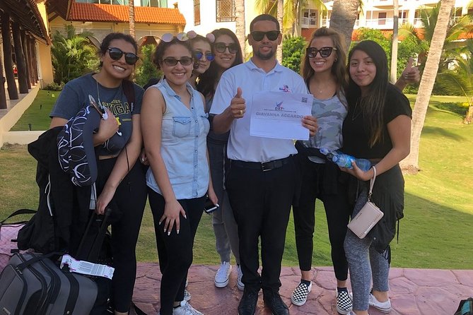 Punta Cana Airport to CLUB MED PUNTA CANA R/T - The driver and the human touch