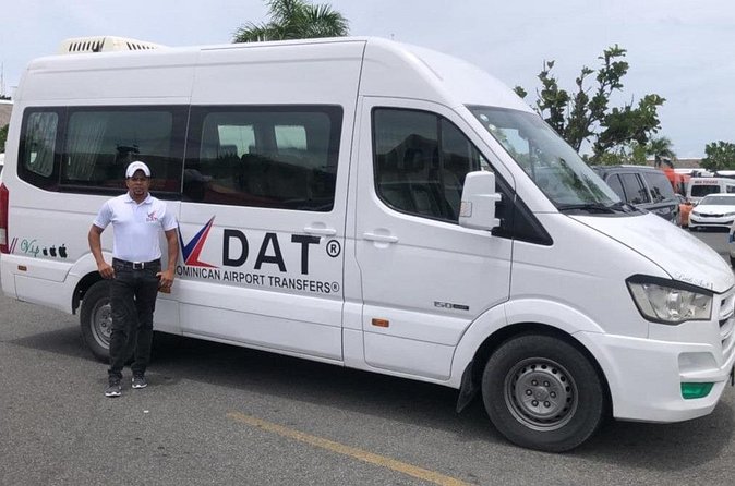Punta Cana Airport to DREAMS FLORA RESORT in PUNTA CANA R/T - Should you book the DAT Dreams Flora transfer?