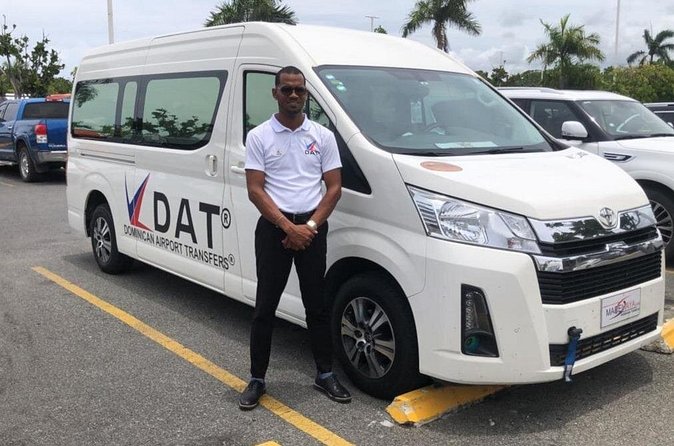Punta Cana Airport to HYATT ZIVA & ZILARA RESORTS in CAP CANA R/T - Communication is a major part of the service