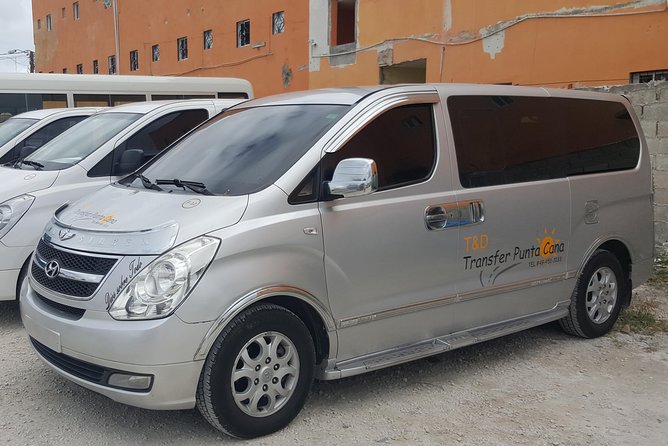 Punta Cana Airport to Uvero Alto Hotels > One Way - Key points to know before you book
