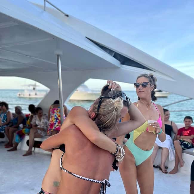 Punta Cana: All Inclusive Saona Island Experience - From Punta Cana to Bayahibe by road