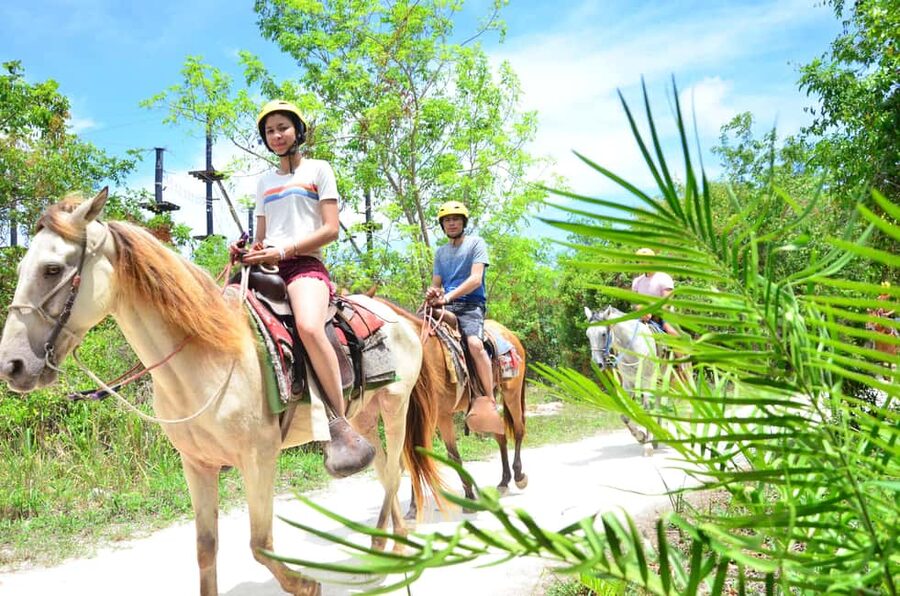 Punta Cana: Bavaro Adventure Park Full-Access Ticket & Lunch - Buggies on the private off-road course