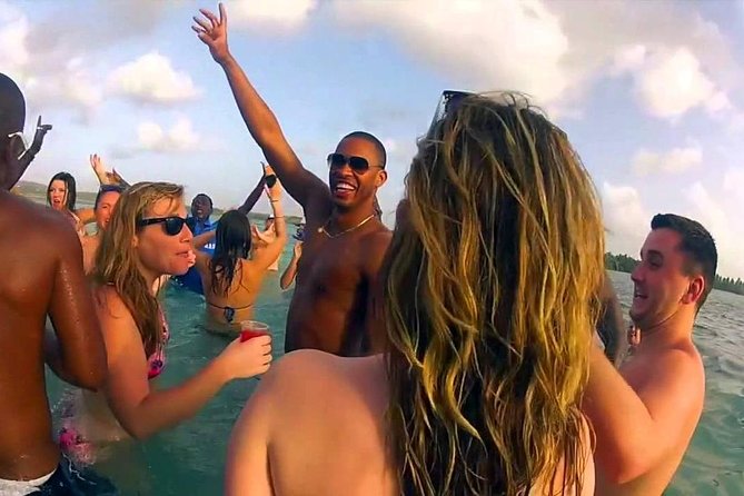 Punta Cana Booze Cruise with Snorkeling, Natural Pool & Open Bar - Twenty-five minutes to Bavaro reef