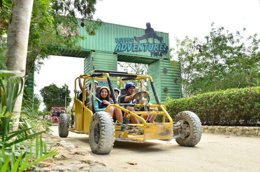 Punta Cana: Buggy Ride, Blue Cenote Lagoon and Jungle River - Floating through the jungle river