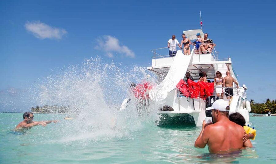 Punta Cana: Catamaran Boat Party with Unlimited Drinks - Cancellation and Booking Flexibility