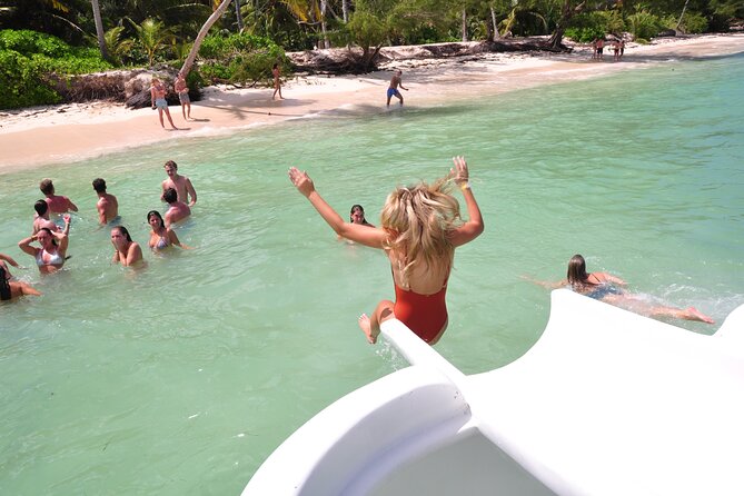 Punta Cana Catamaran Private Tour with BBQ and Natural Pool - What the private format is really worth